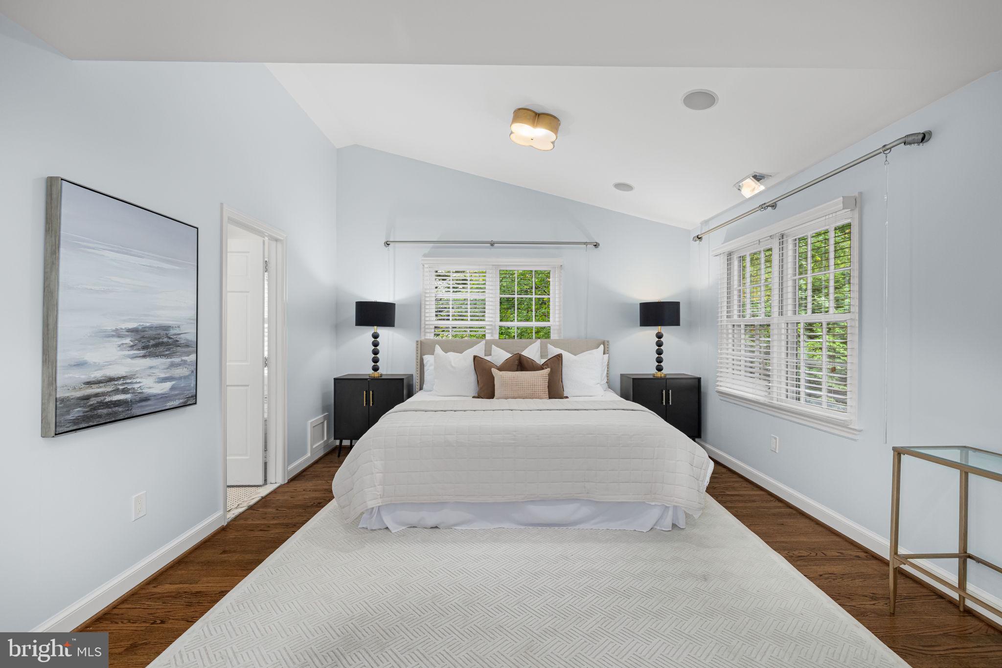 4822 UPTON STREET NW