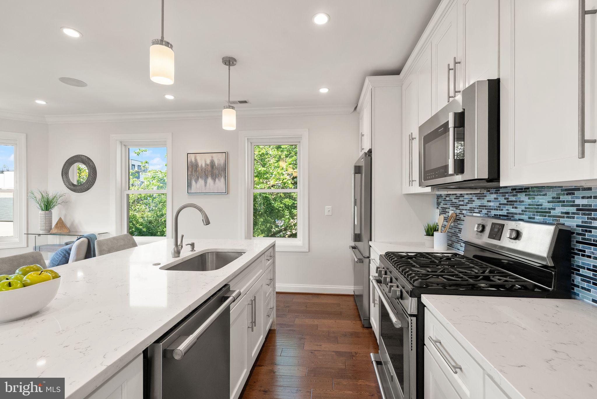 817 VARNUM STREET NW 3