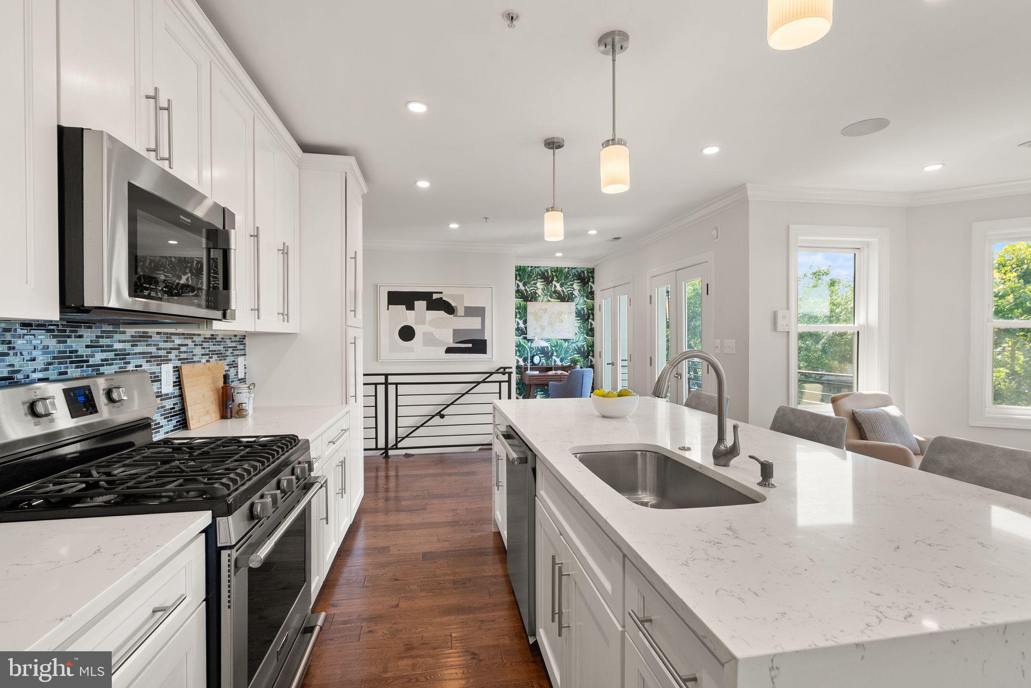 817 VARNUM STREET NW 3