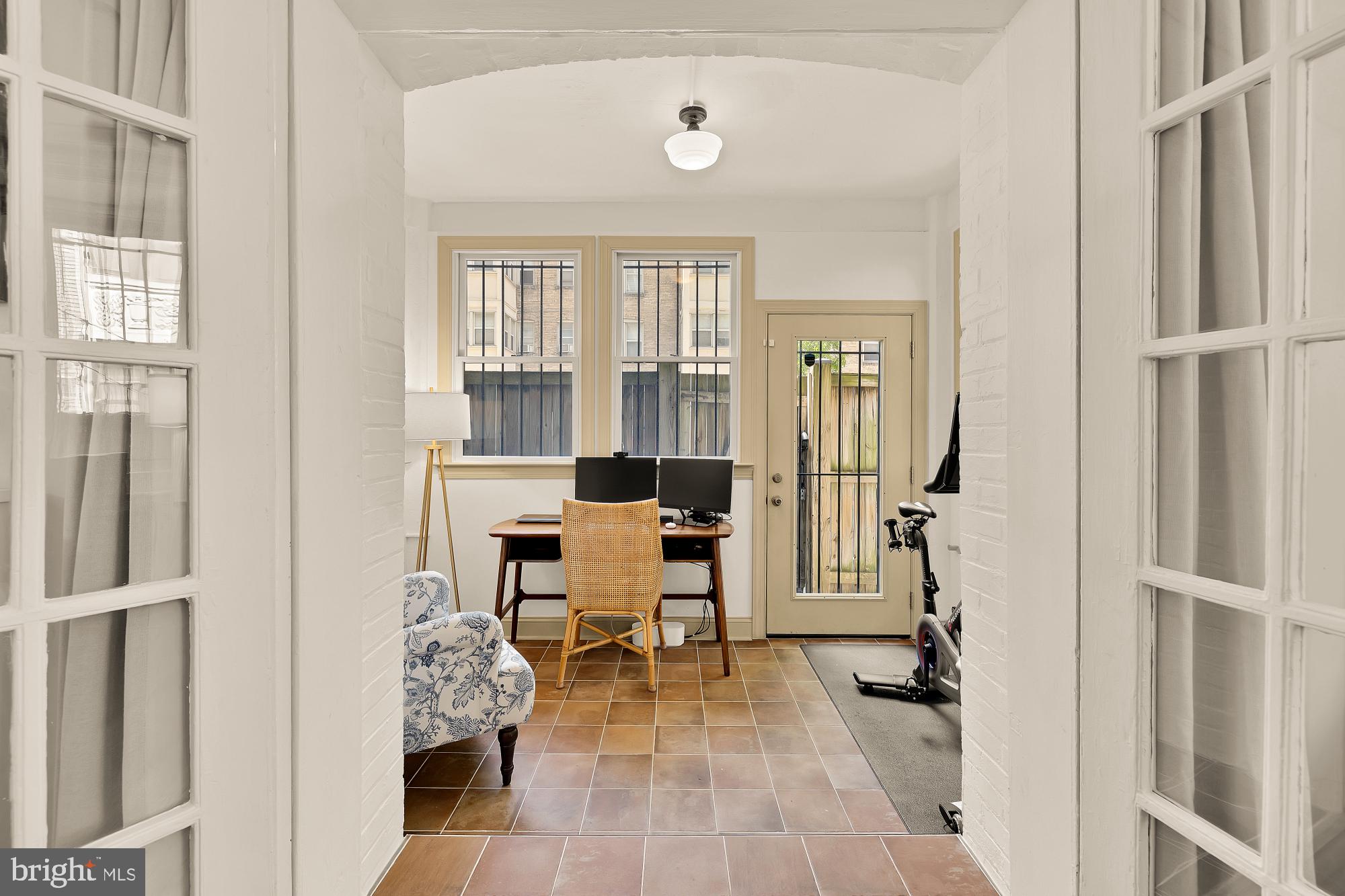 1901 COLUMBIA ROAD NW 105