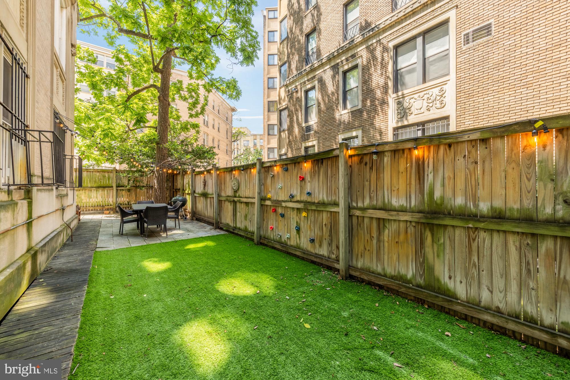 1901 COLUMBIA ROAD NW 105