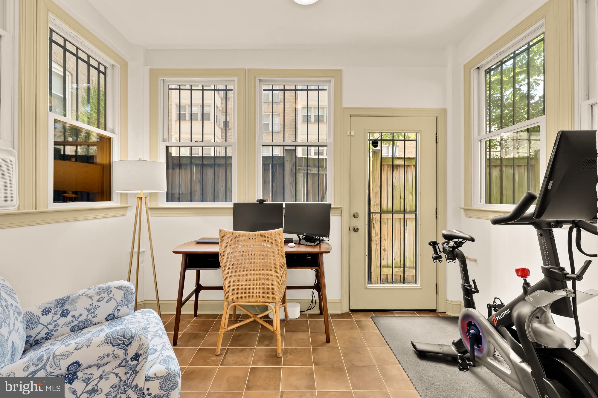 1901 COLUMBIA ROAD NW 105