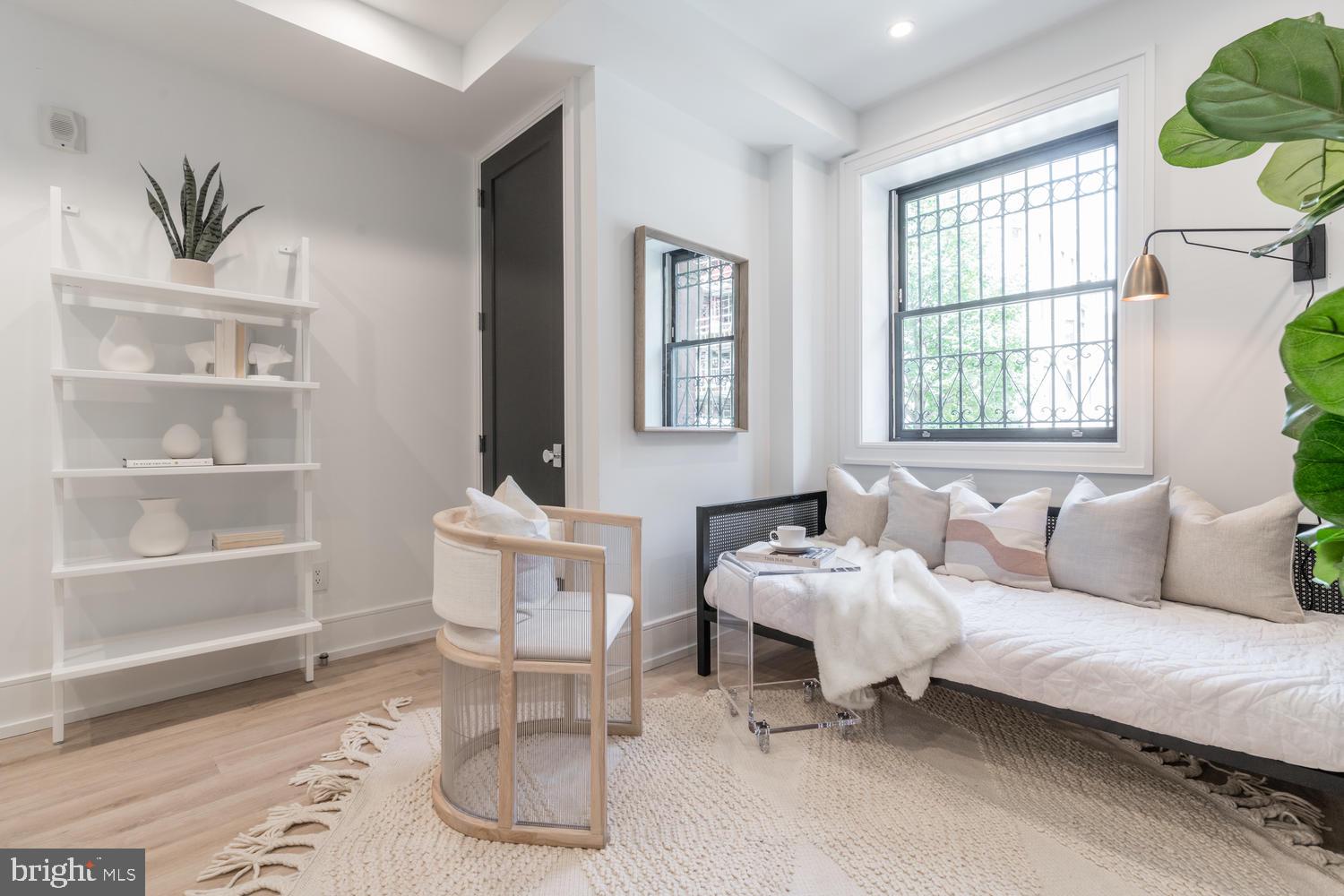 1524 18TH STREET NW 1