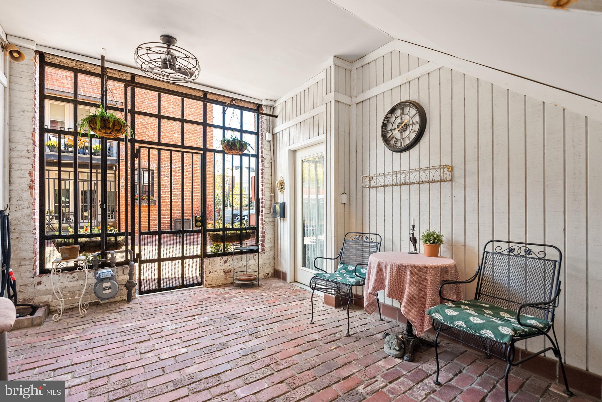 1315 NAYLOR COURT NW