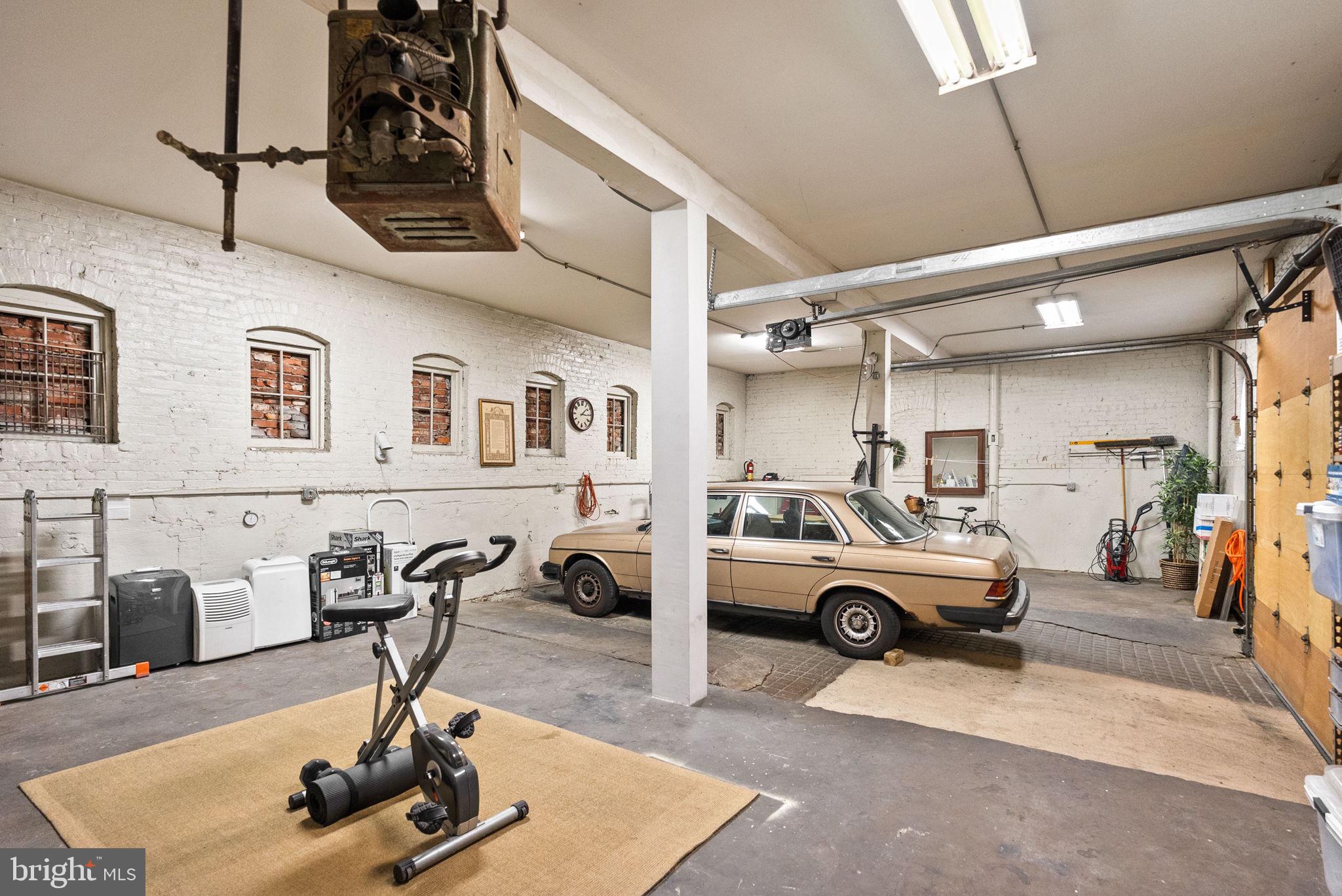 1315 NAYLOR COURT NW