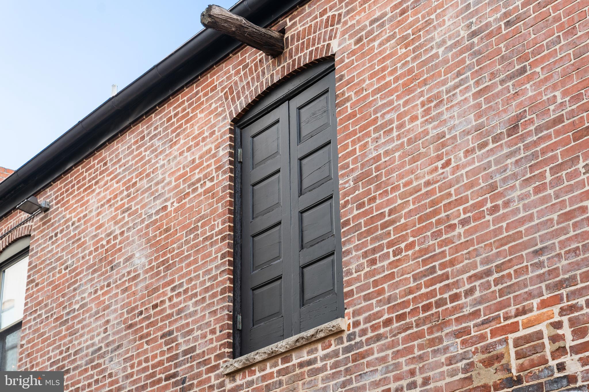 1315 NAYLOR COURT NW