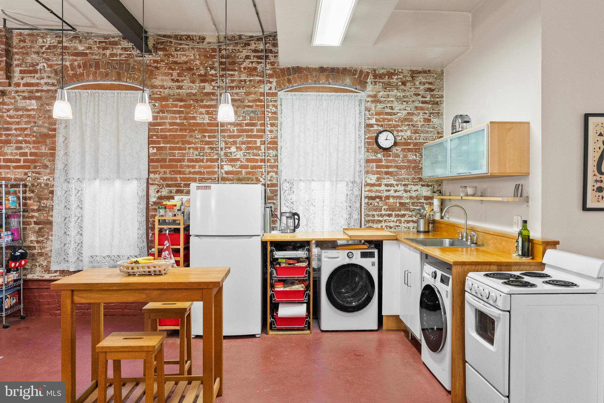 1315 NAYLOR COURT NW