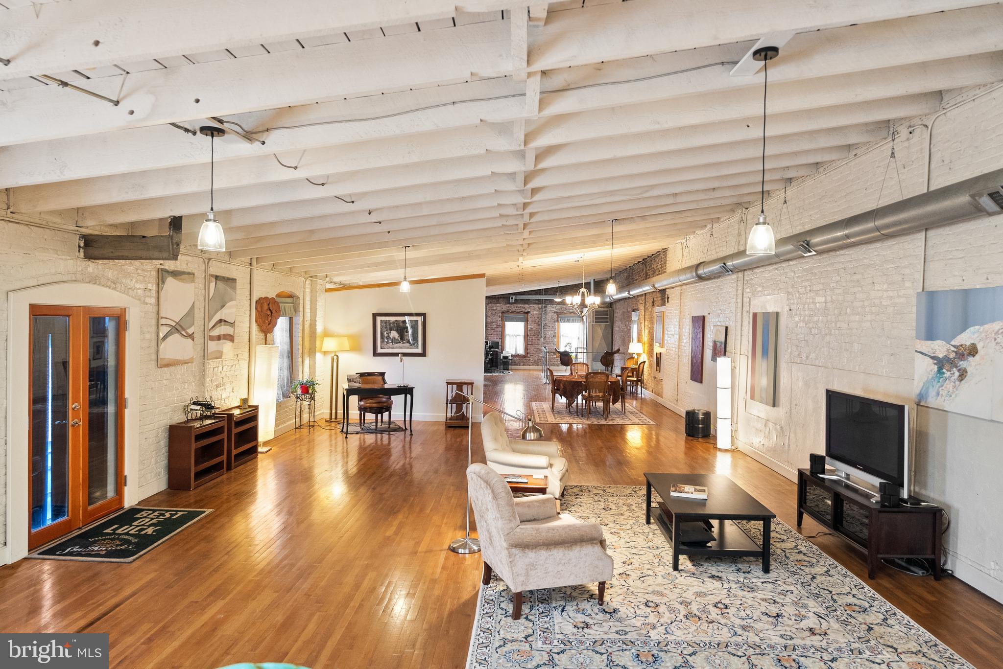 1315 NAYLOR COURT NW