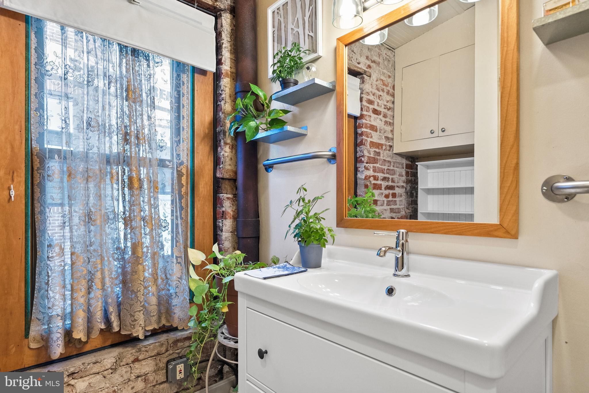 1315 NAYLOR COURT NW