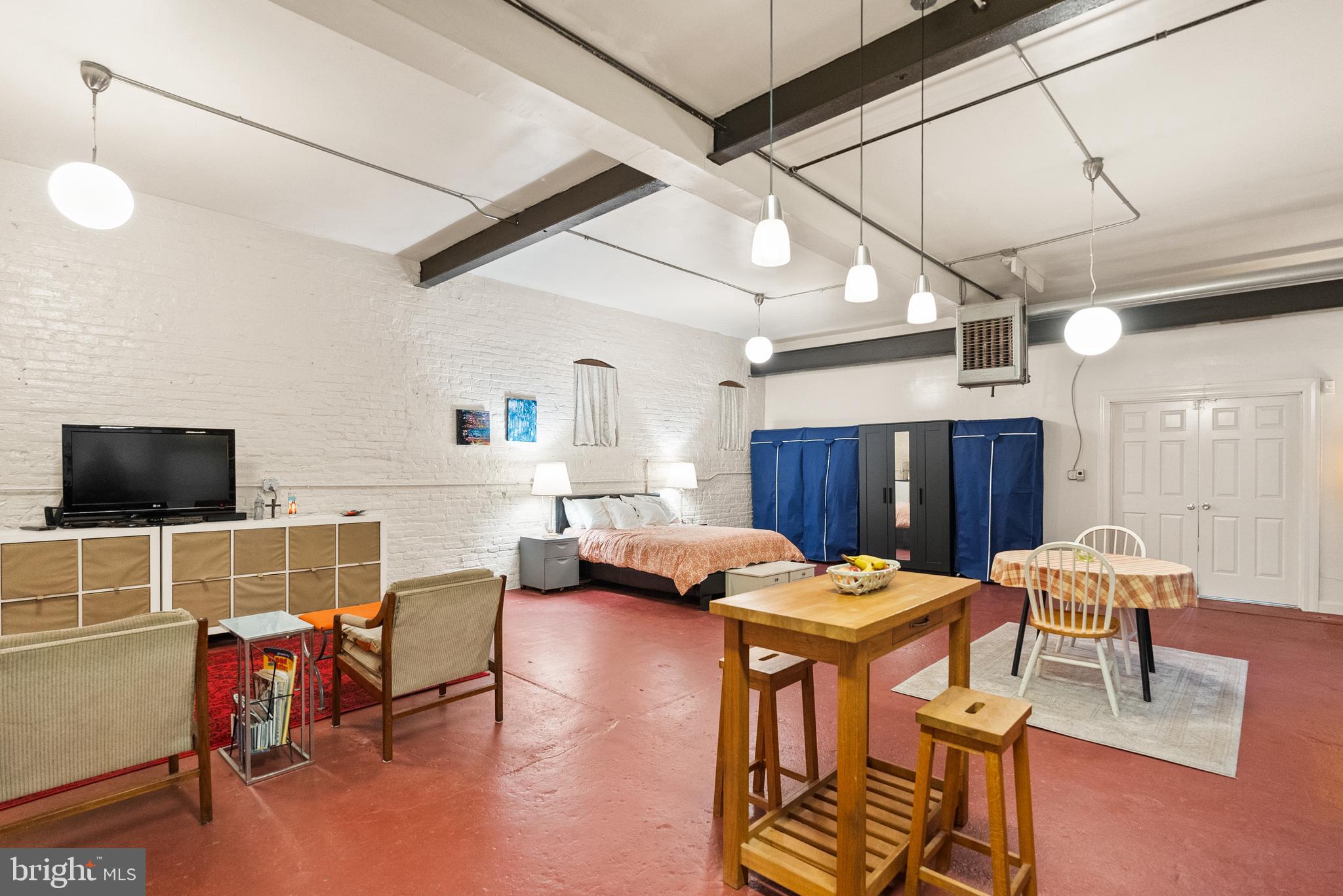 1315 NAYLOR COURT NW