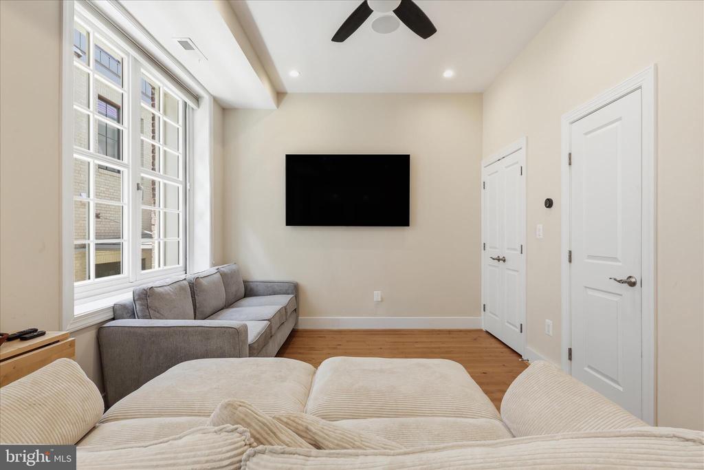 625 PARK ROAD NW UNIT 108