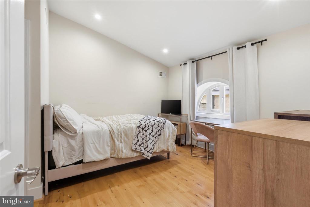 625 PARK ROAD NW UNIT 108