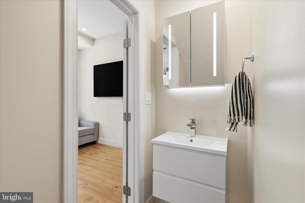 625 PARK ROAD NW UNIT 108