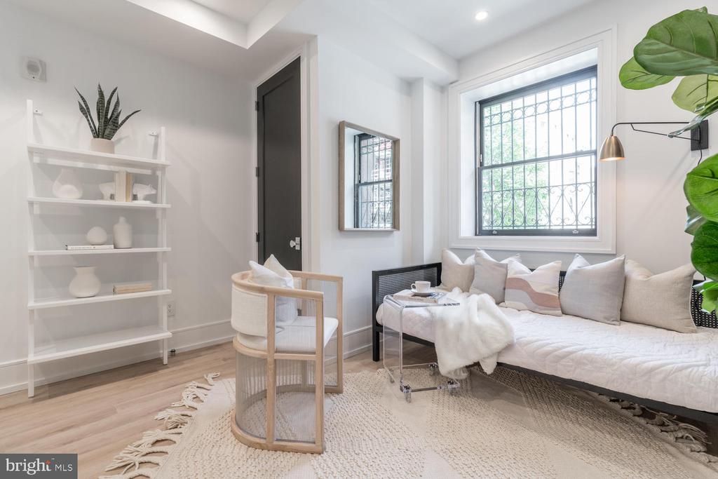 1524 18TH STREET NW Unit: 1