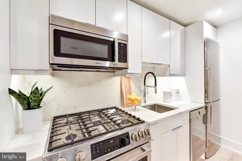 1524 18TH STREET NW Unit: 3