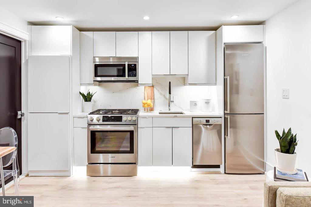 1524 18TH STREET NW Unit: 3