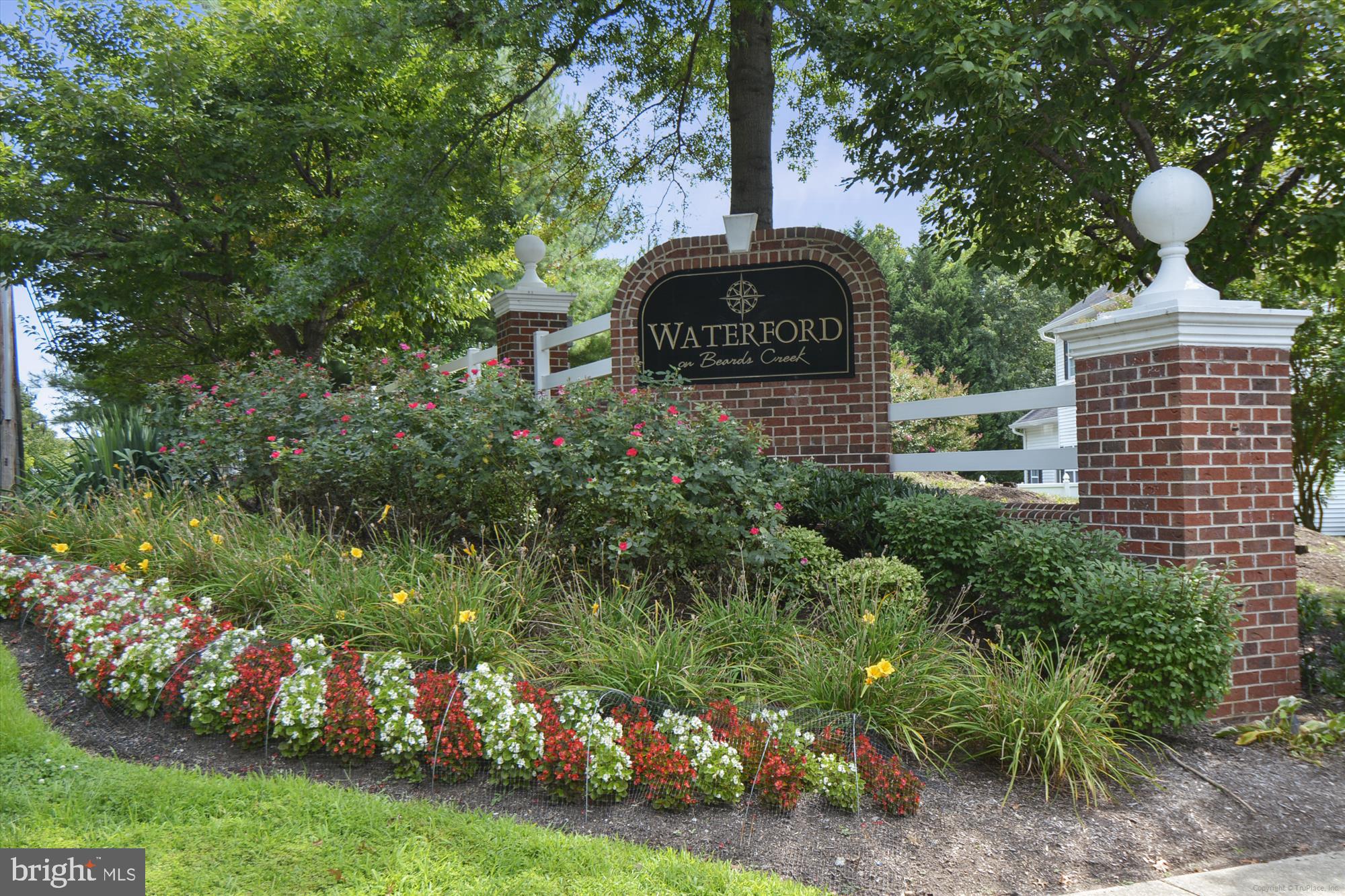 3202 ESCAPADE CIRCLE