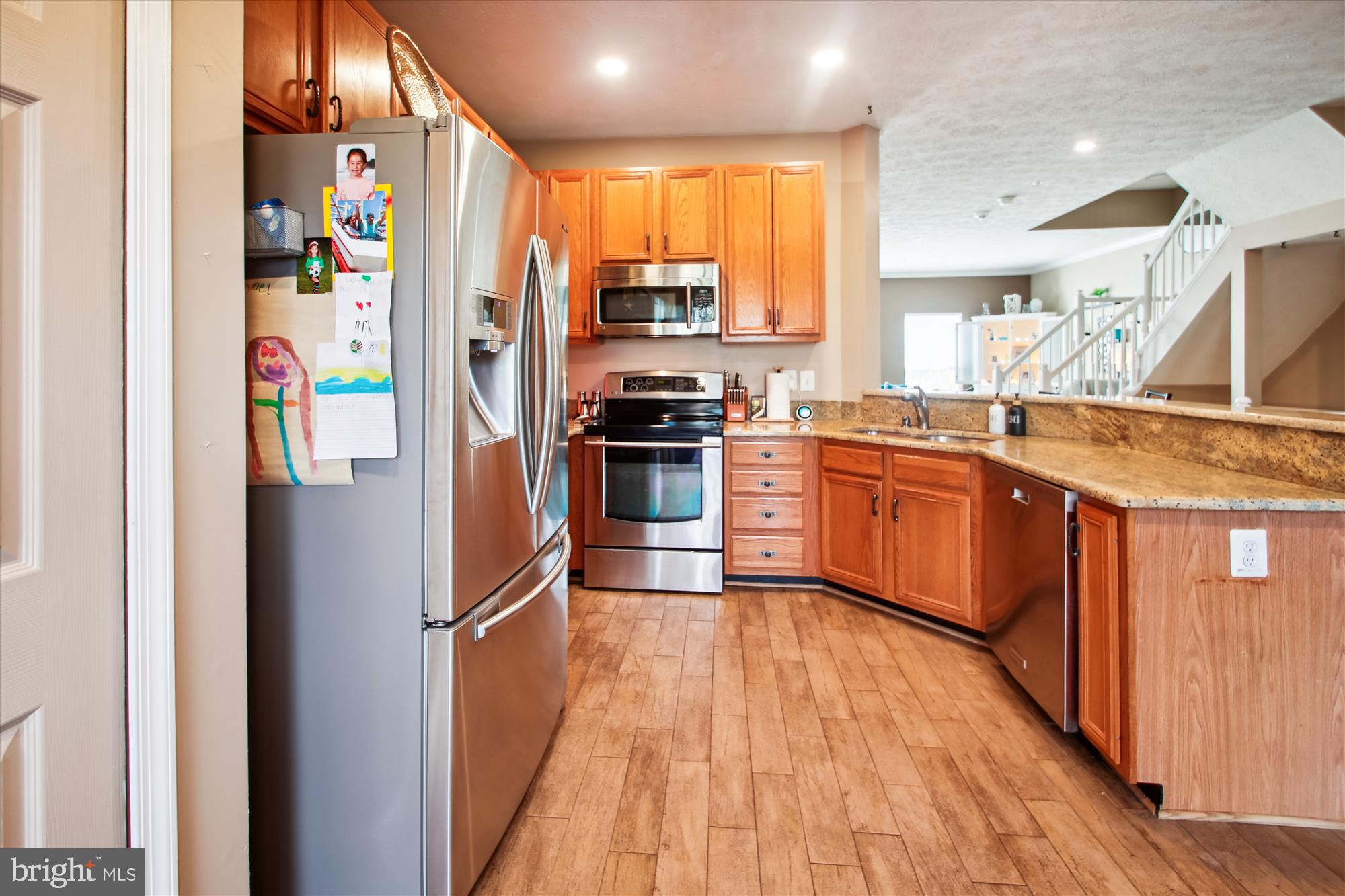 3202 ESCAPADE CIRCLE