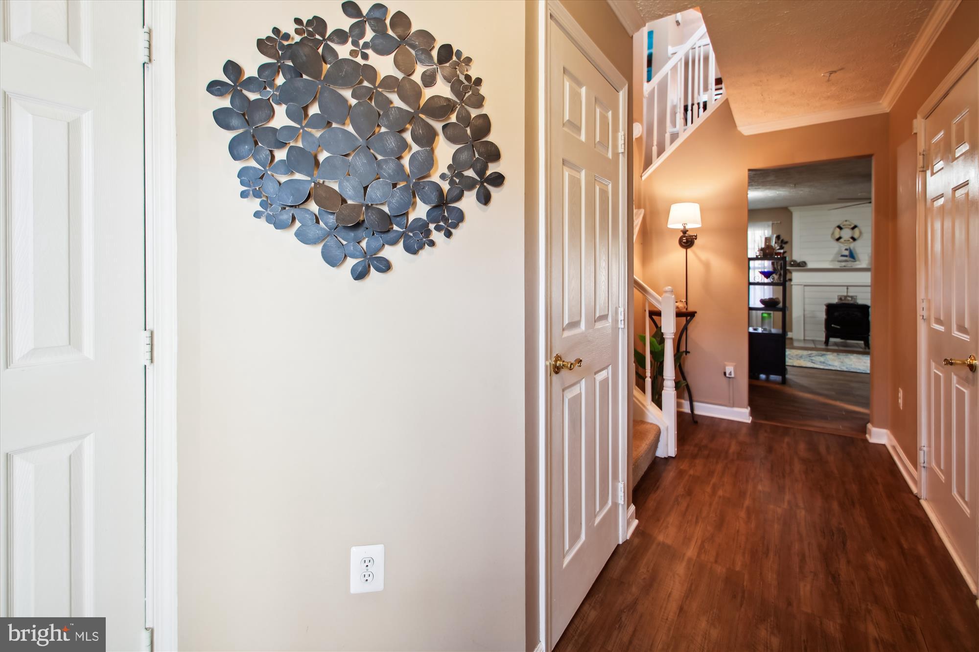 3202 ESCAPADE CIRCLE