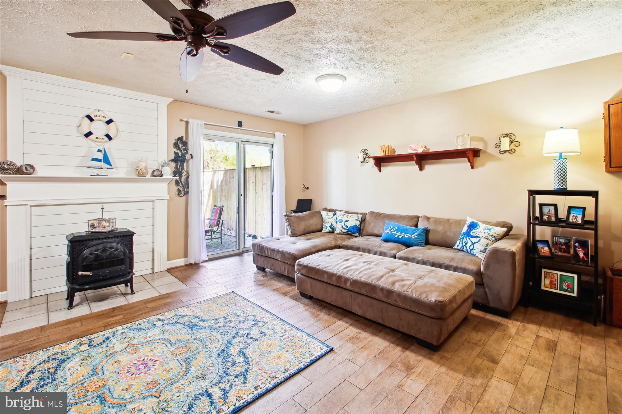 3202 ESCAPADE CIRCLE