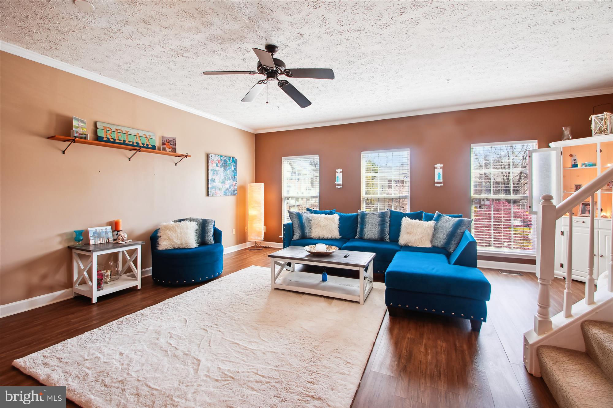 3202 ESCAPADE CIRCLE