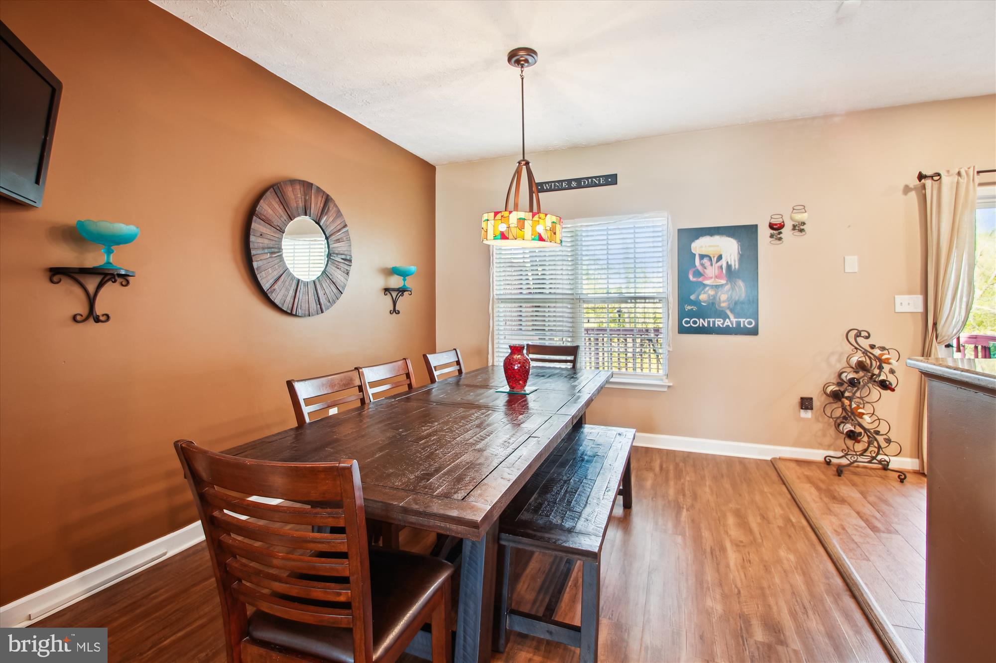 3202 ESCAPADE CIRCLE