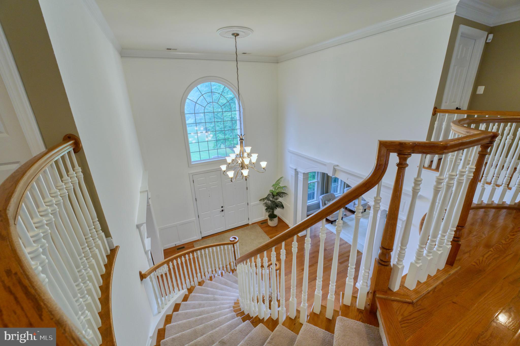 511 BROAD STREAM LANE