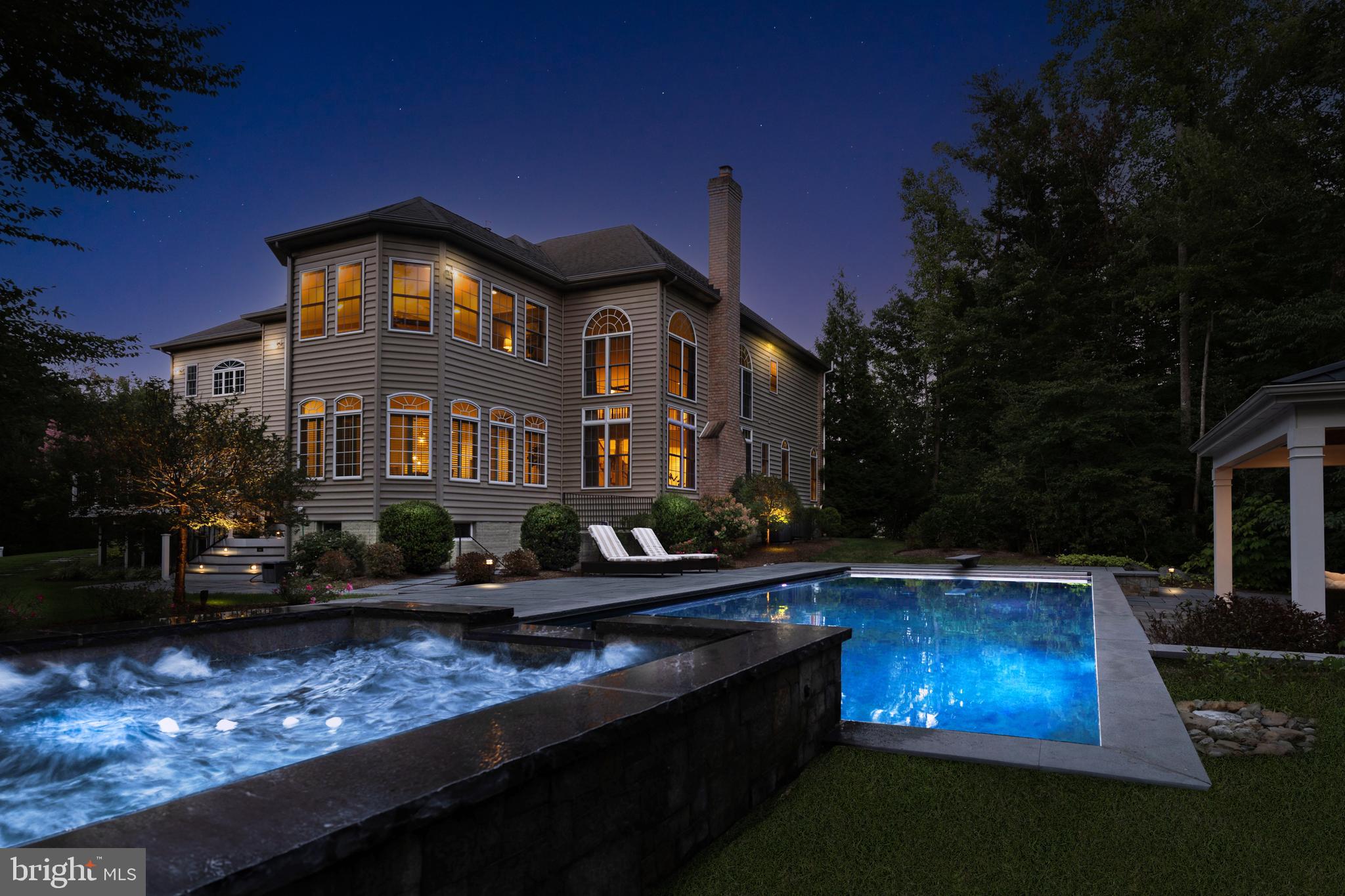 511 BROAD STREAM LANE