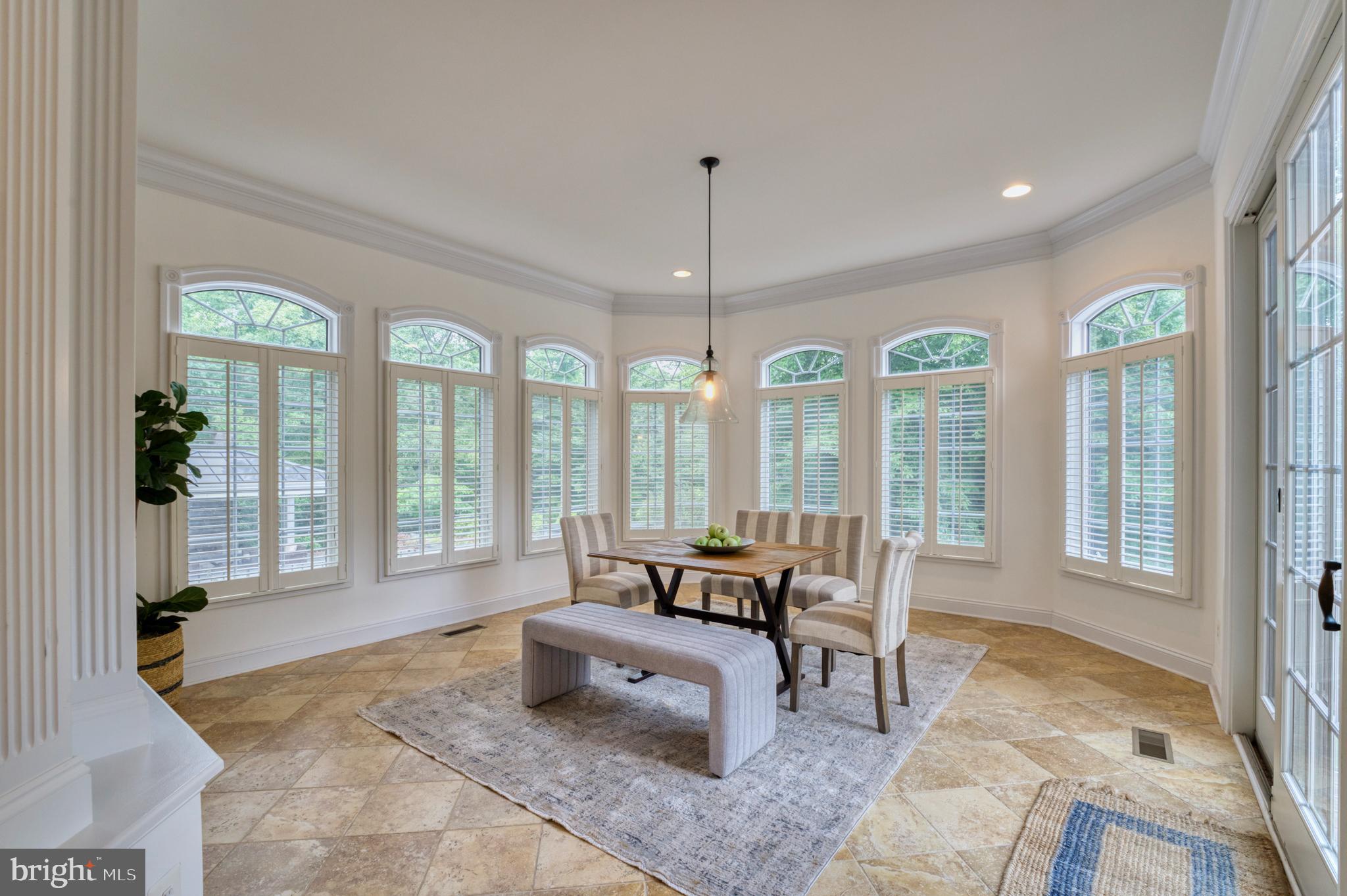 511 BROAD STREAM LANE