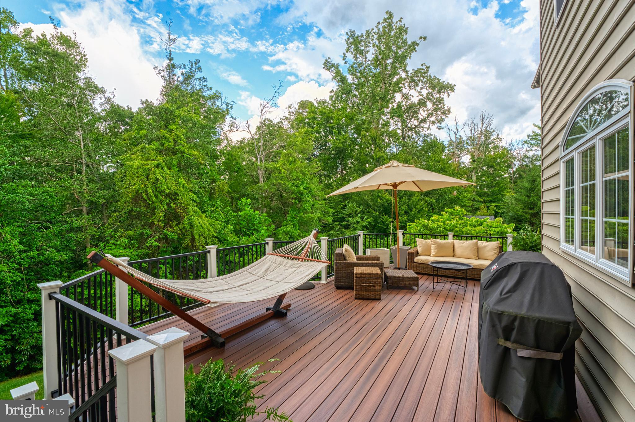 511 BROAD STREAM LANE