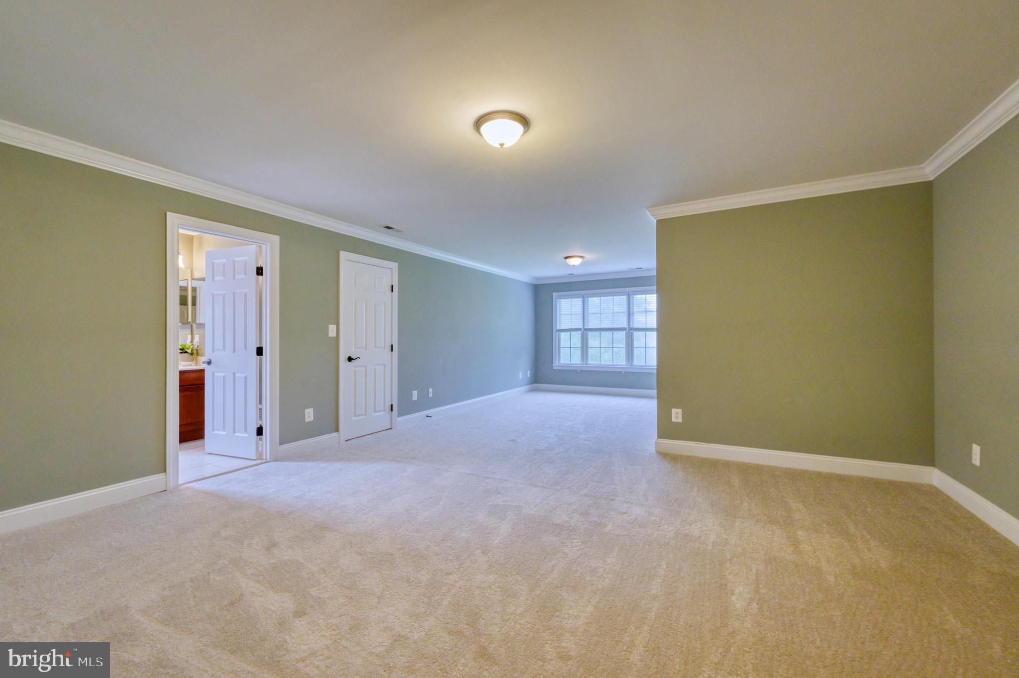 511 BROAD STREAM LANE