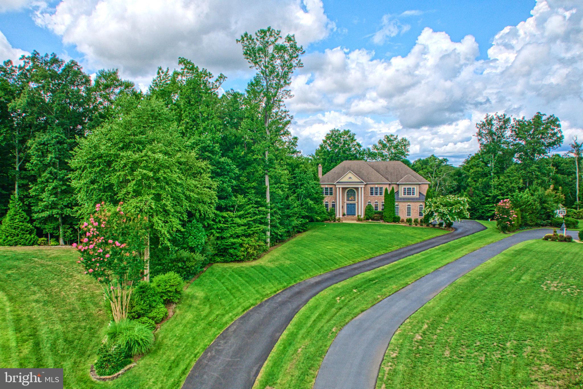 511 BROAD STREAM LANE