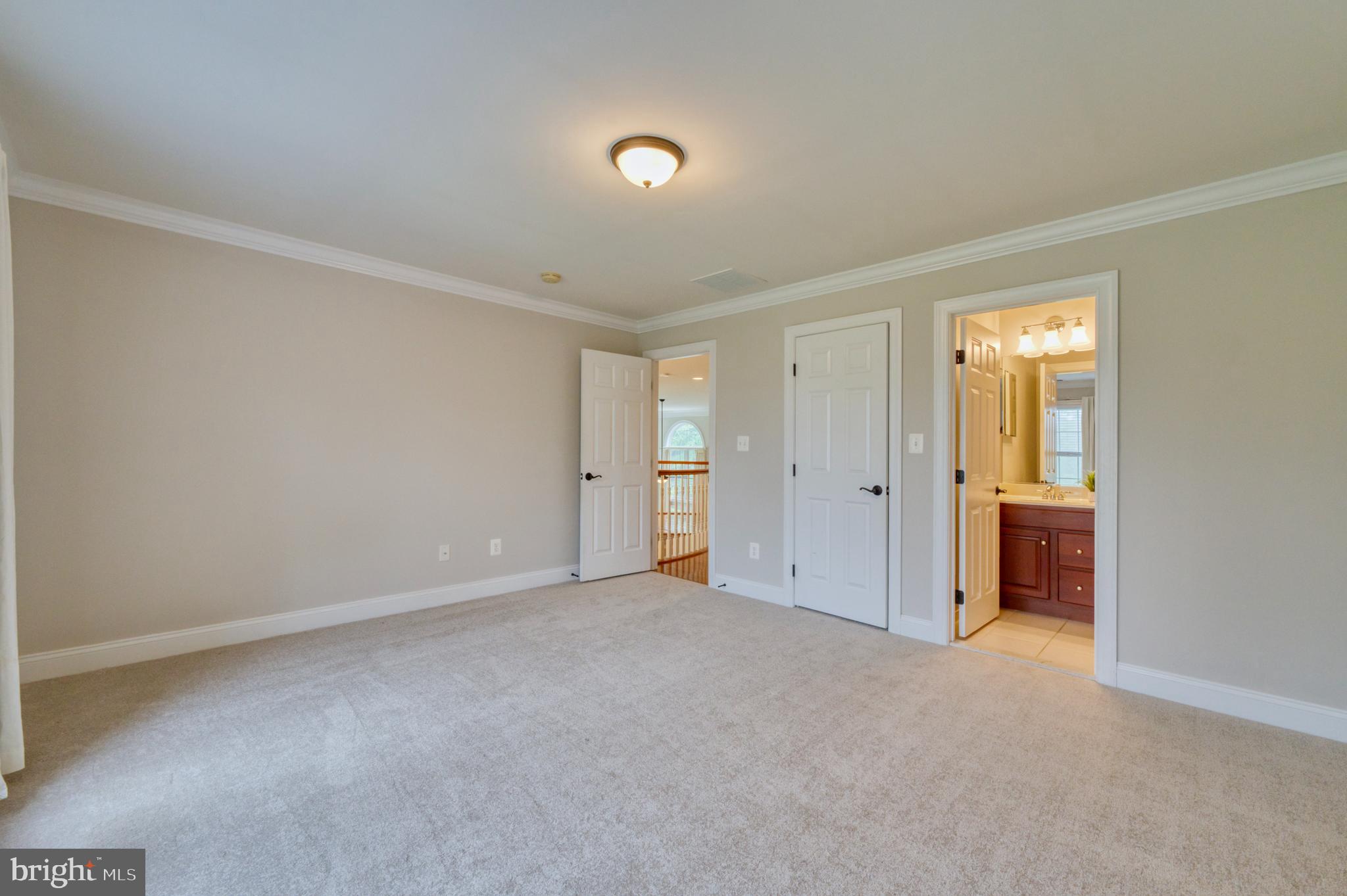 511 BROAD STREAM LANE