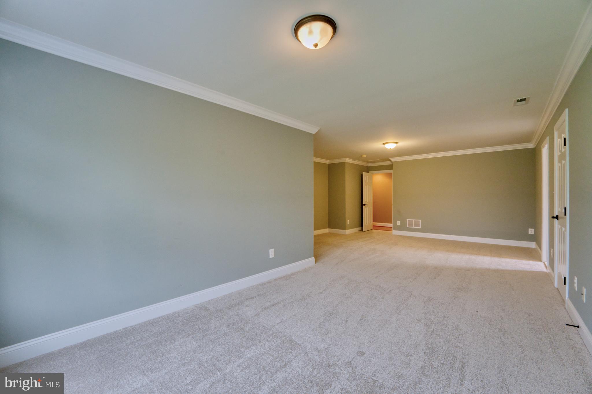 511 BROAD STREAM LANE