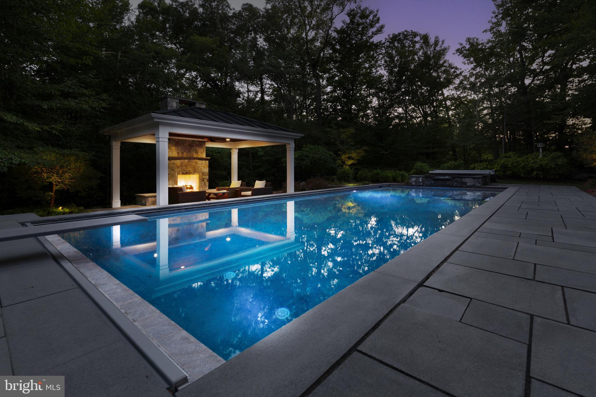 511 BROAD STREAM LANE