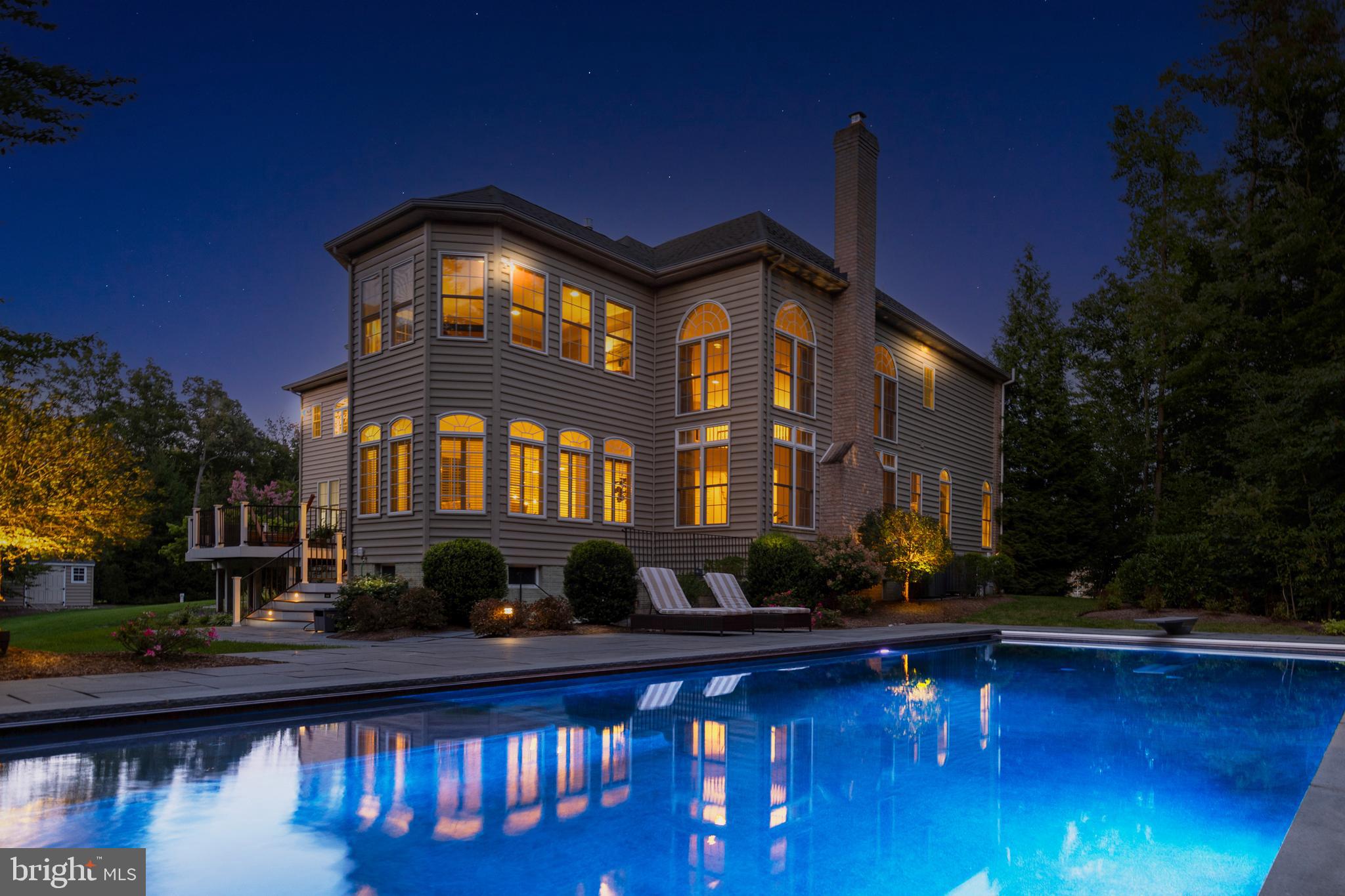 511 BROAD STREAM LANE