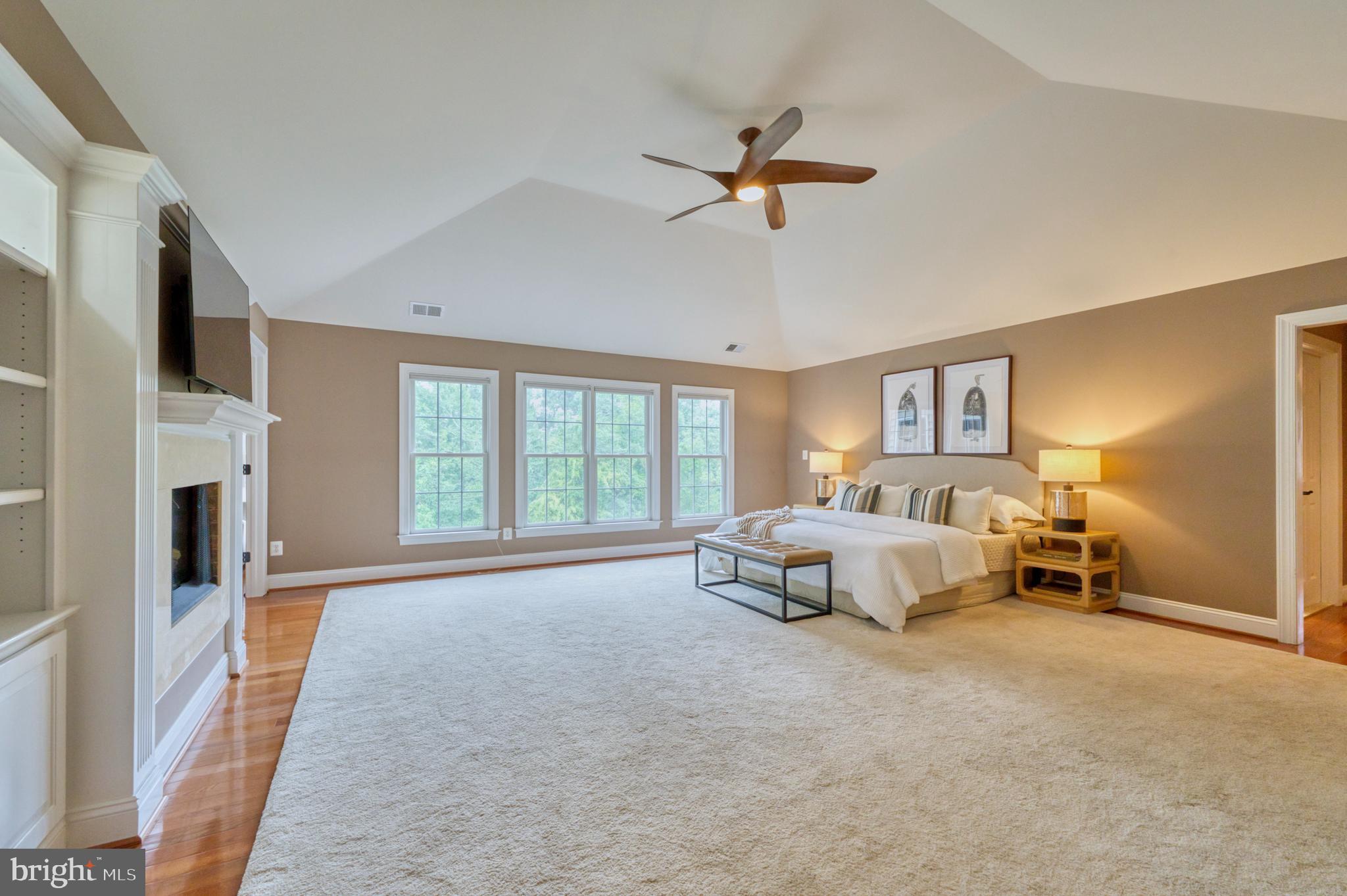 511 BROAD STREAM LANE