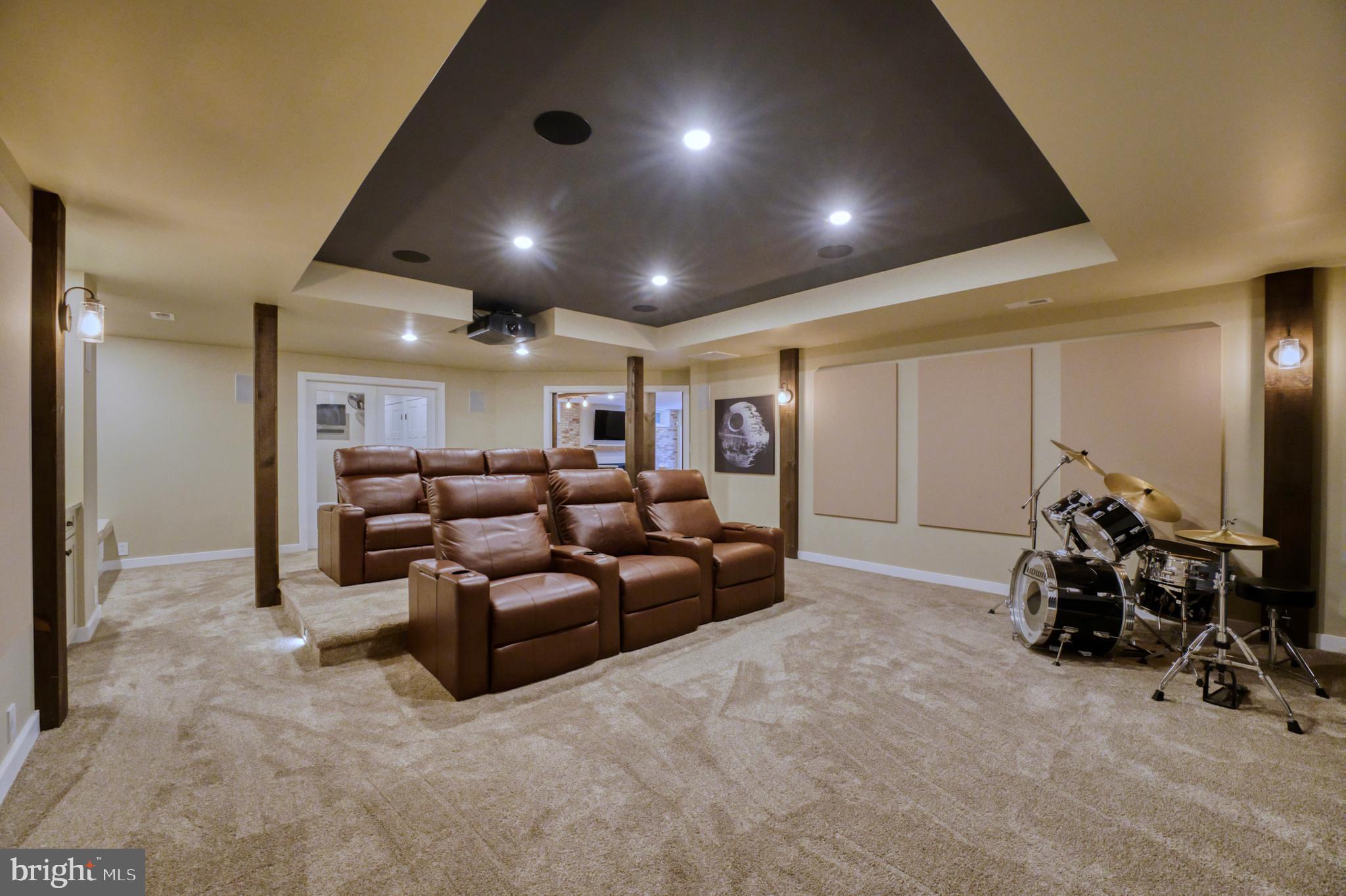 511 BROAD STREAM LANE