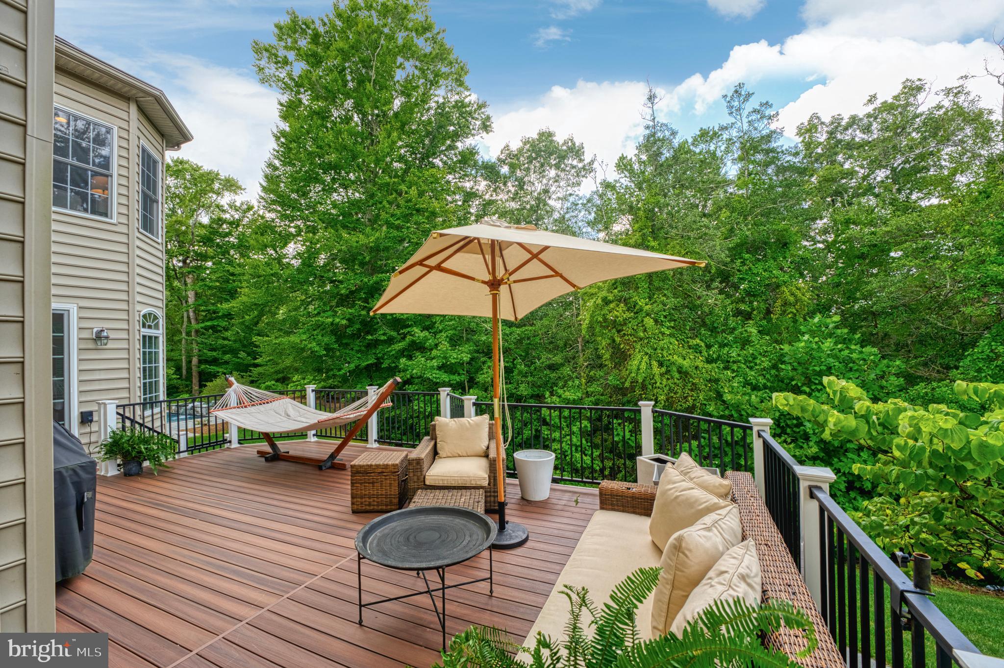 511 BROAD STREAM LANE