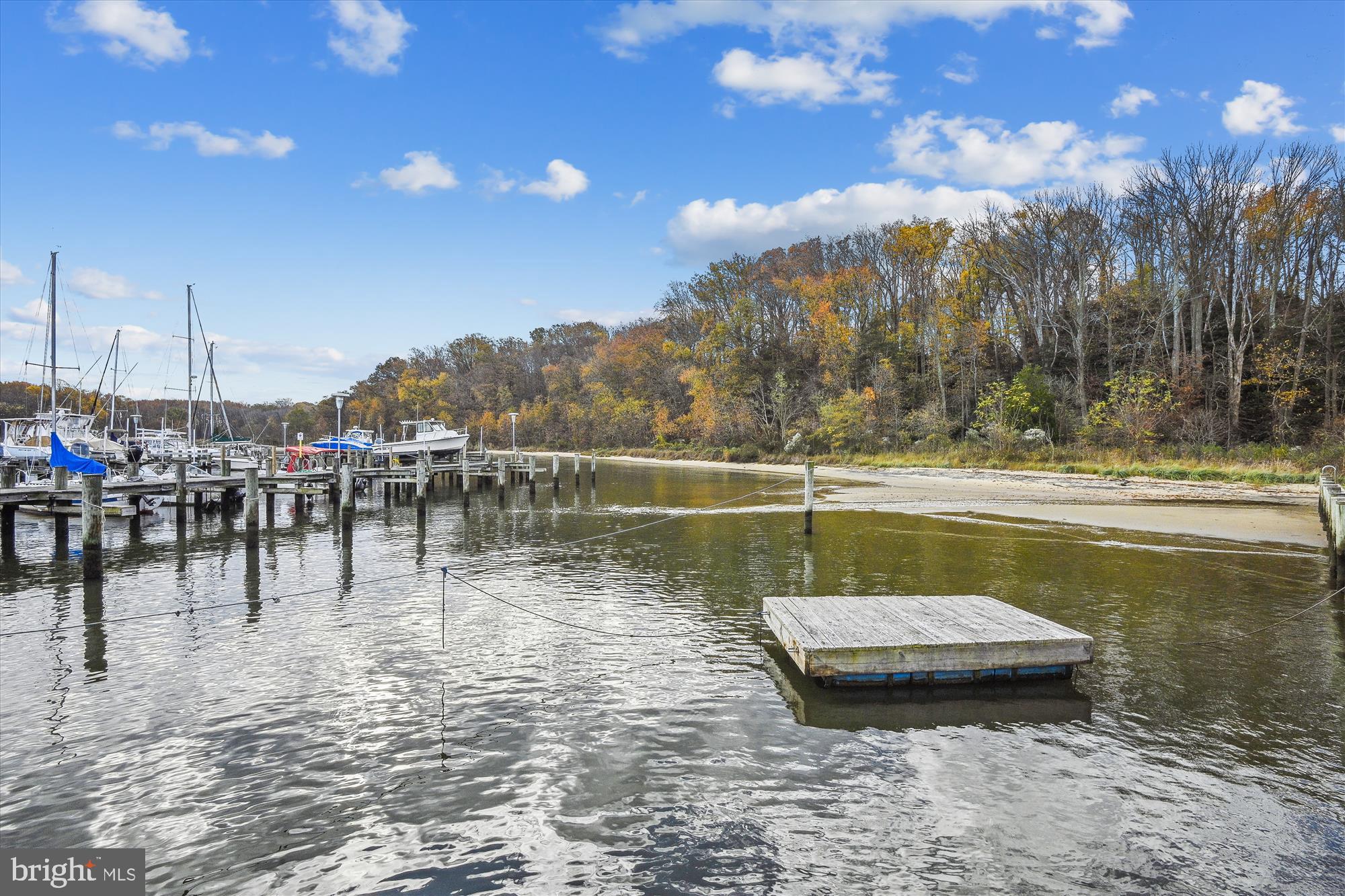 3423 S RIVER TERRACE