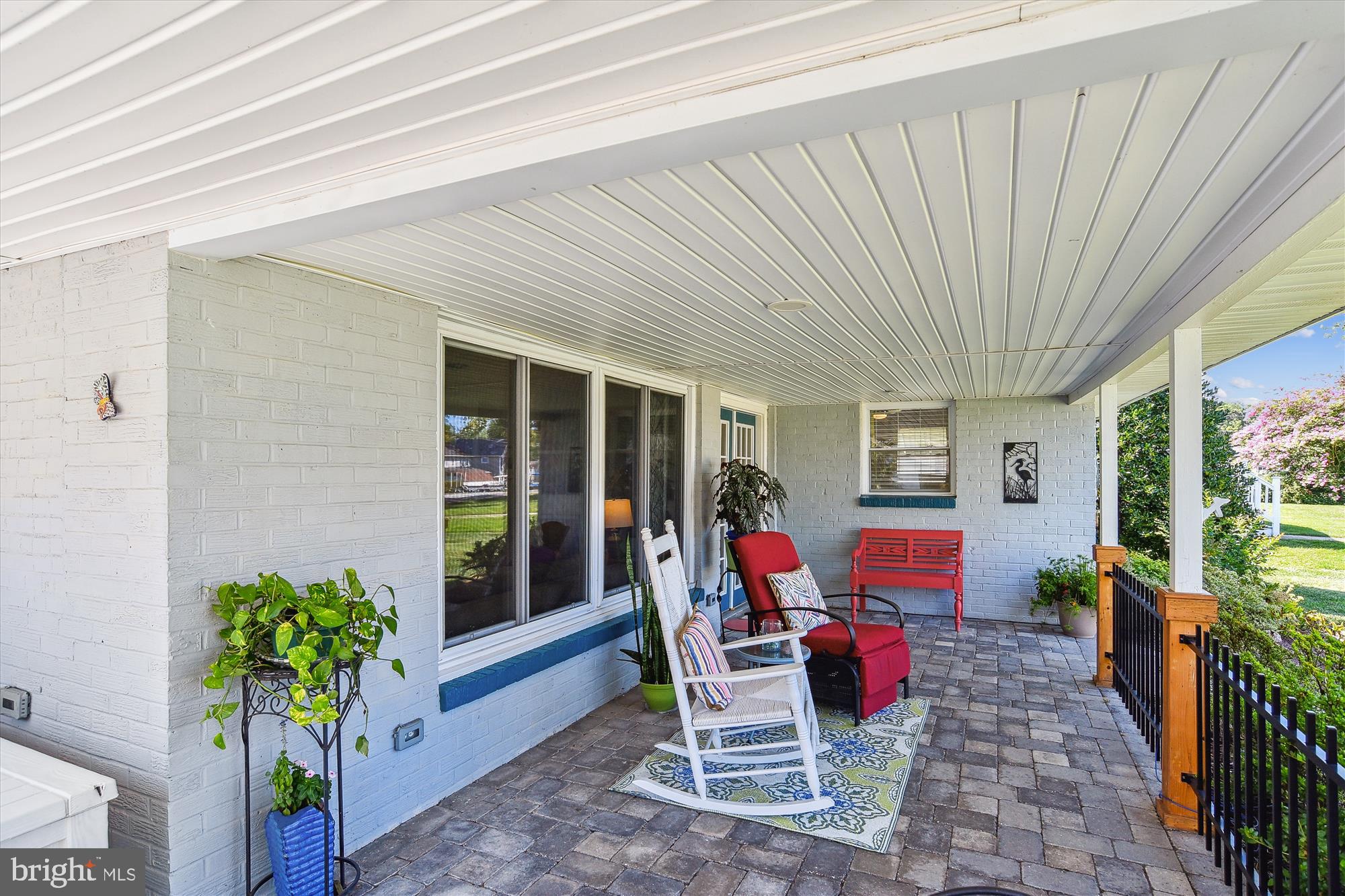 3423 S RIVER TERRACE