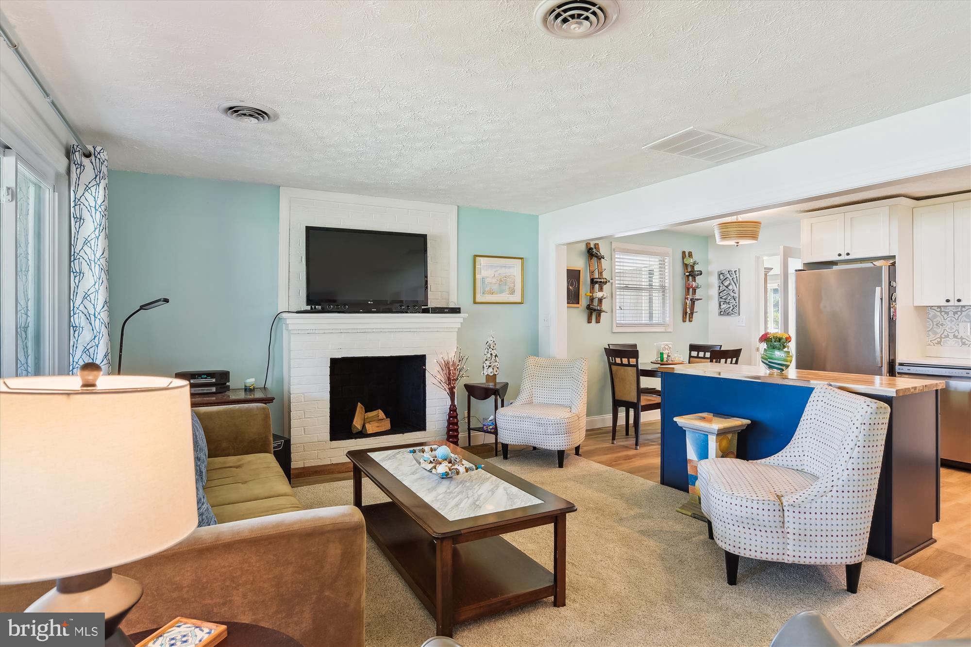 3423 S RIVER TERRACE