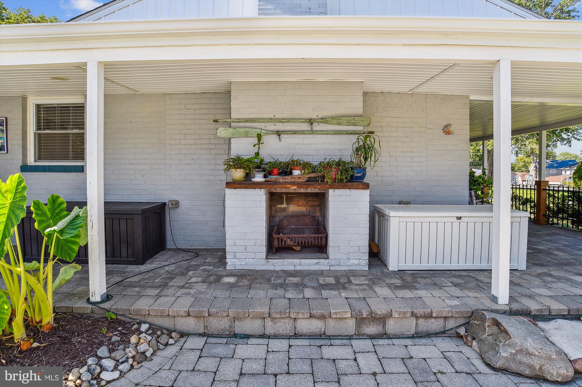 3423 S RIVER TERRACE