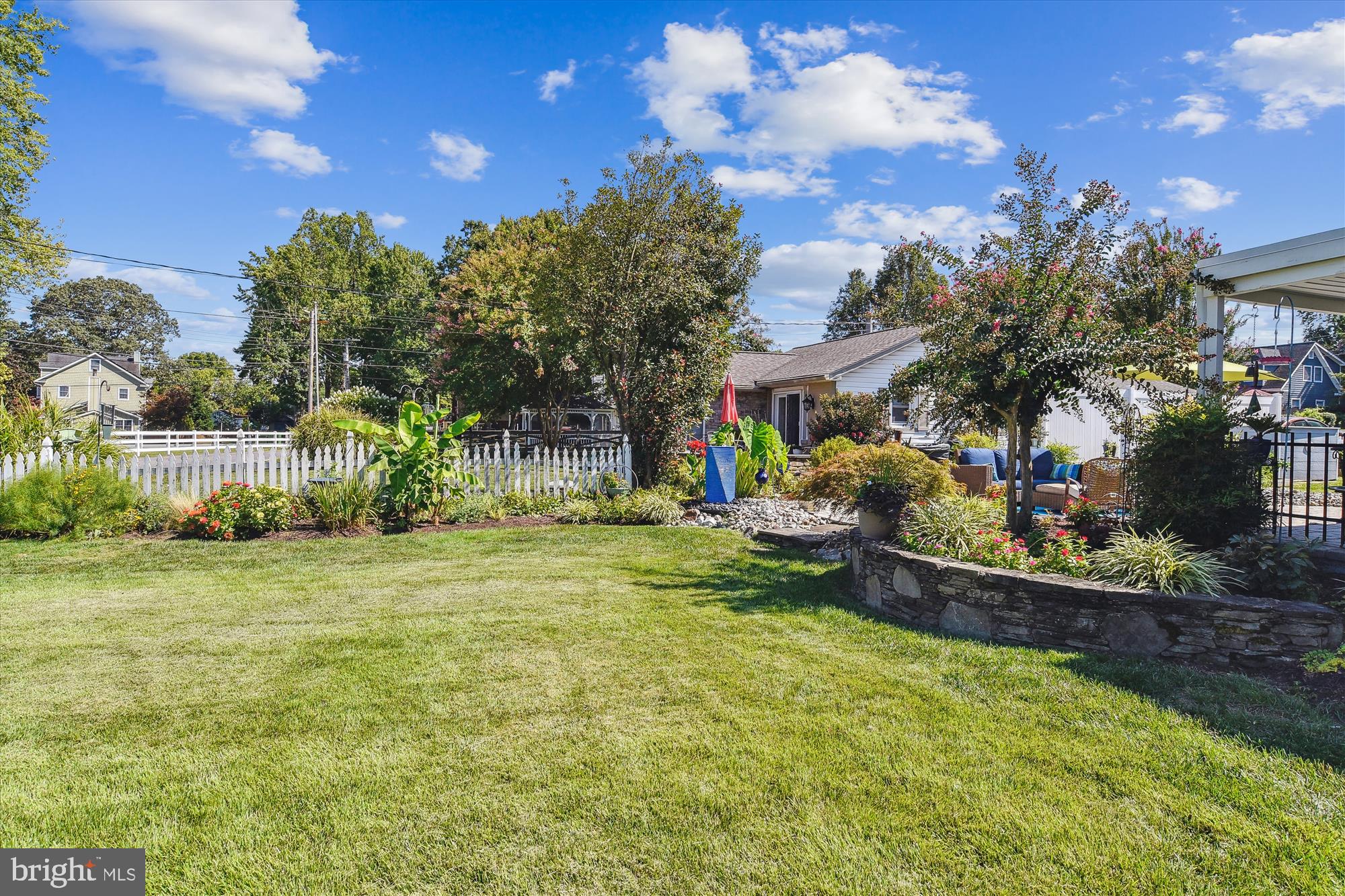 3423 S RIVER TERRACE