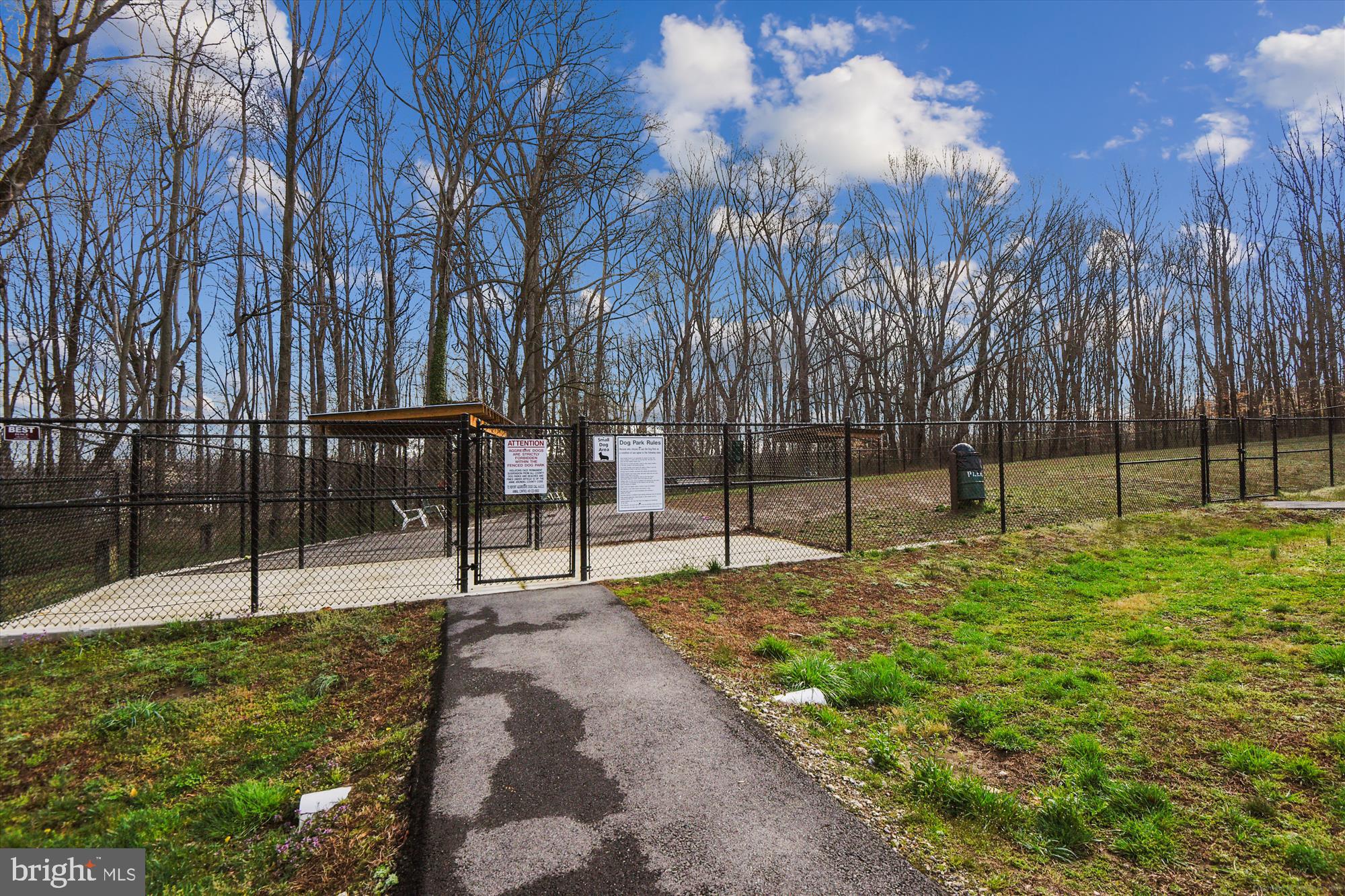 3423 S RIVER TERRACE