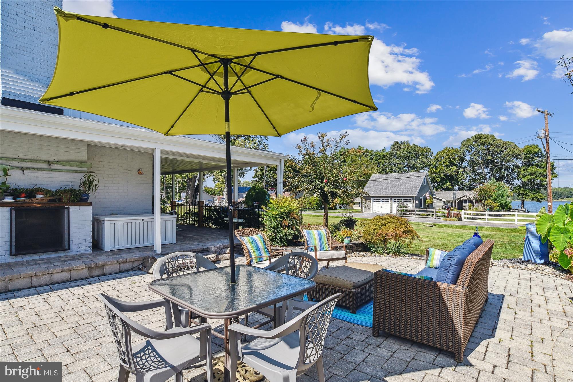 3423 S RIVER TERRACE