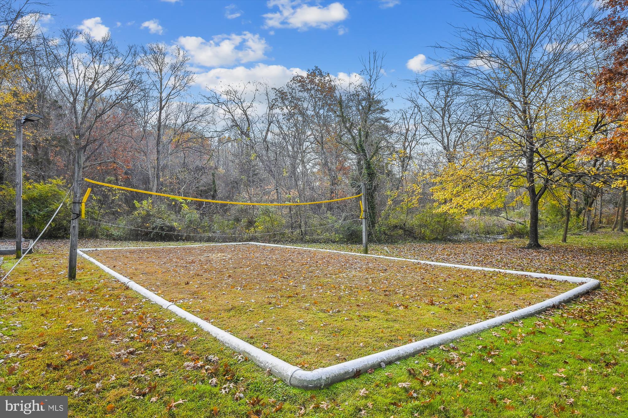 3423 S RIVER TERRACE