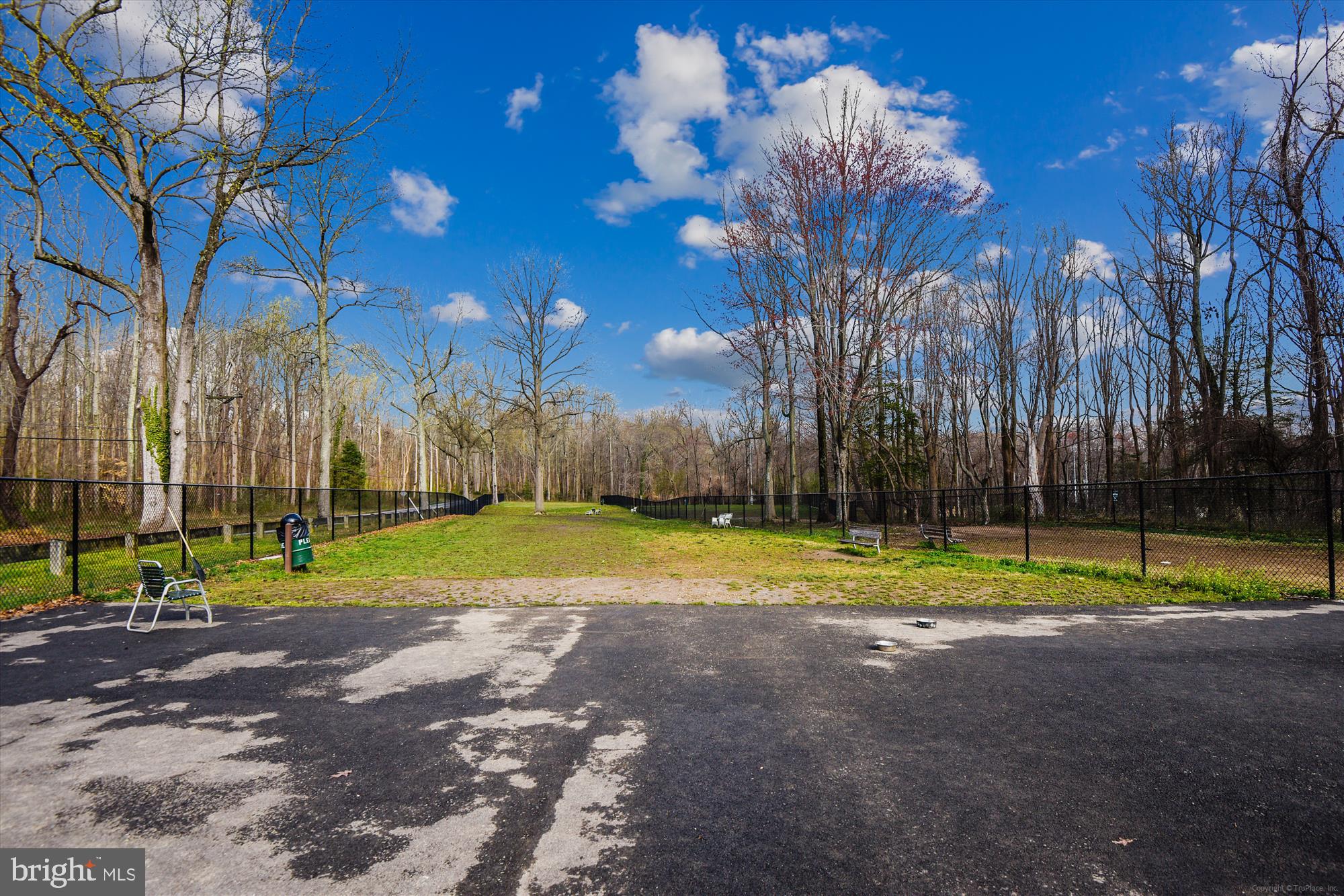 3423 S RIVER TERRACE