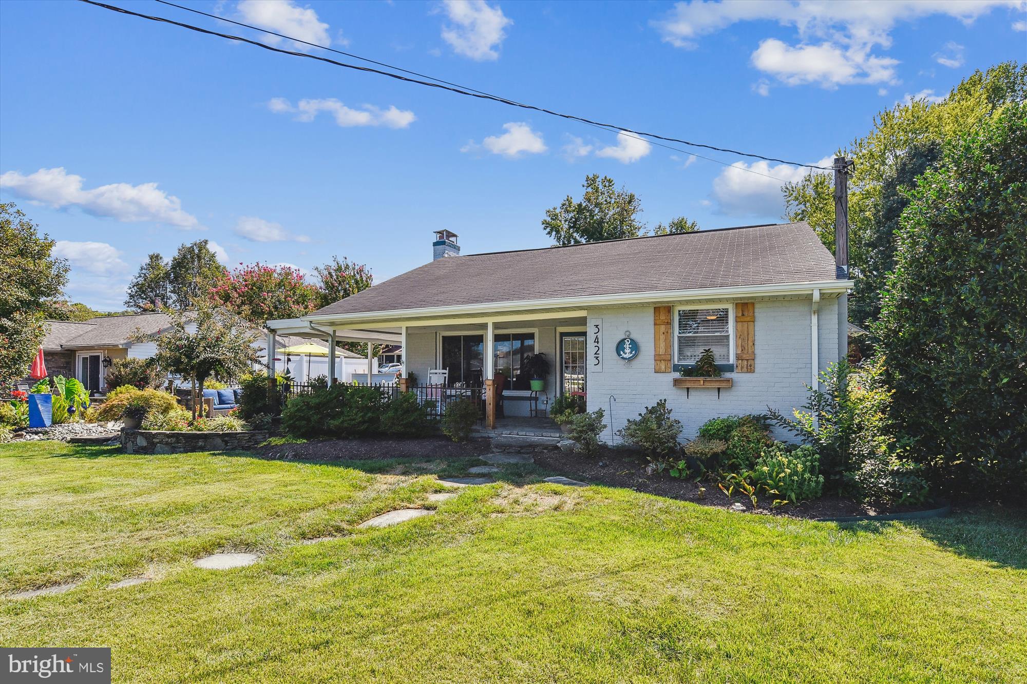 3423 S RIVER TERRACE