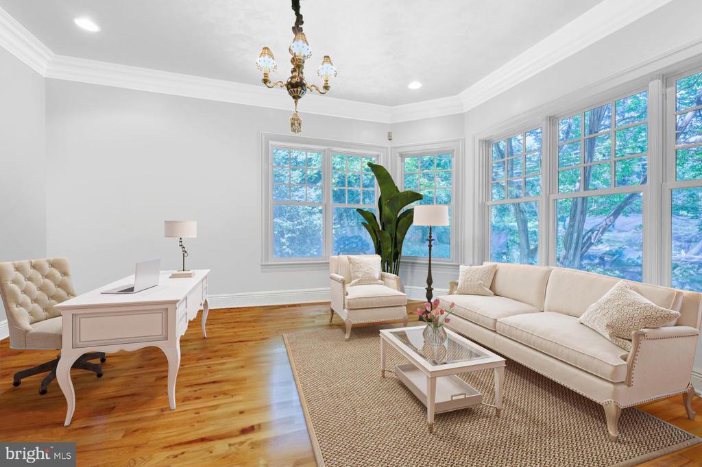 211 NORWOOD ROAD